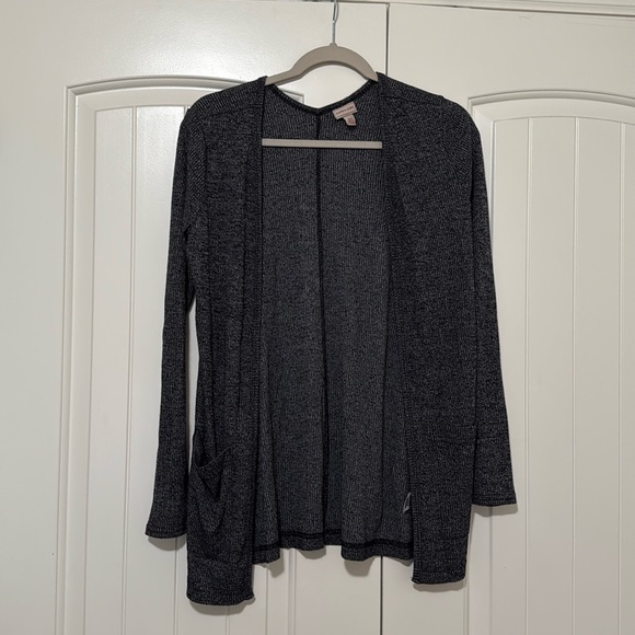 CAPE JUBY CARDIGAN - Picture 1 of 3